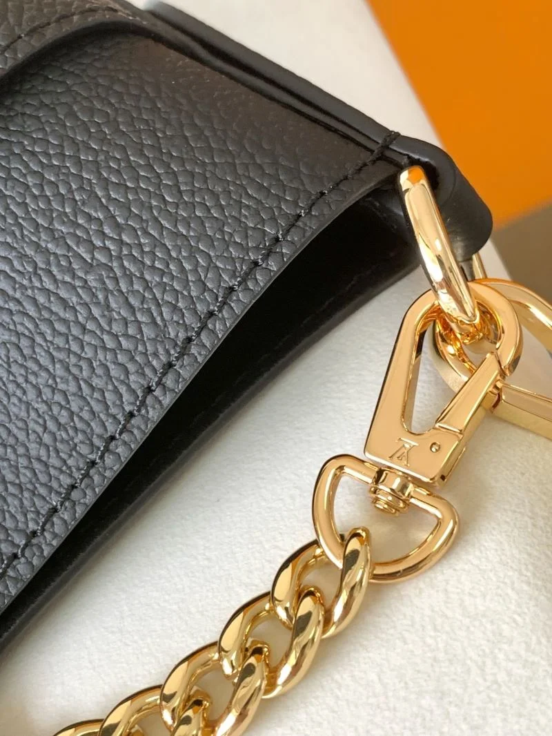 Louis Vuitton Bucket Bags WaterResistant 43011