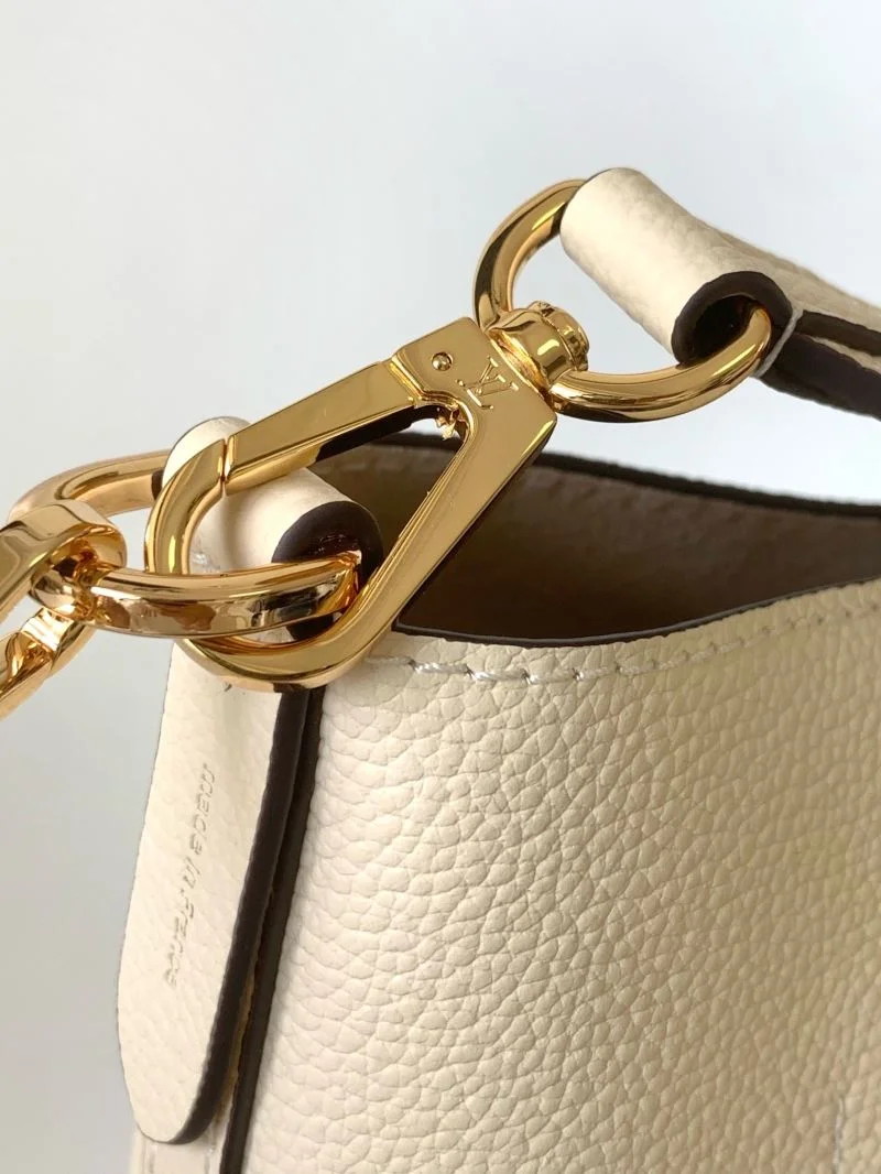 Louis Vuitton Bucket Bags Durable 43003