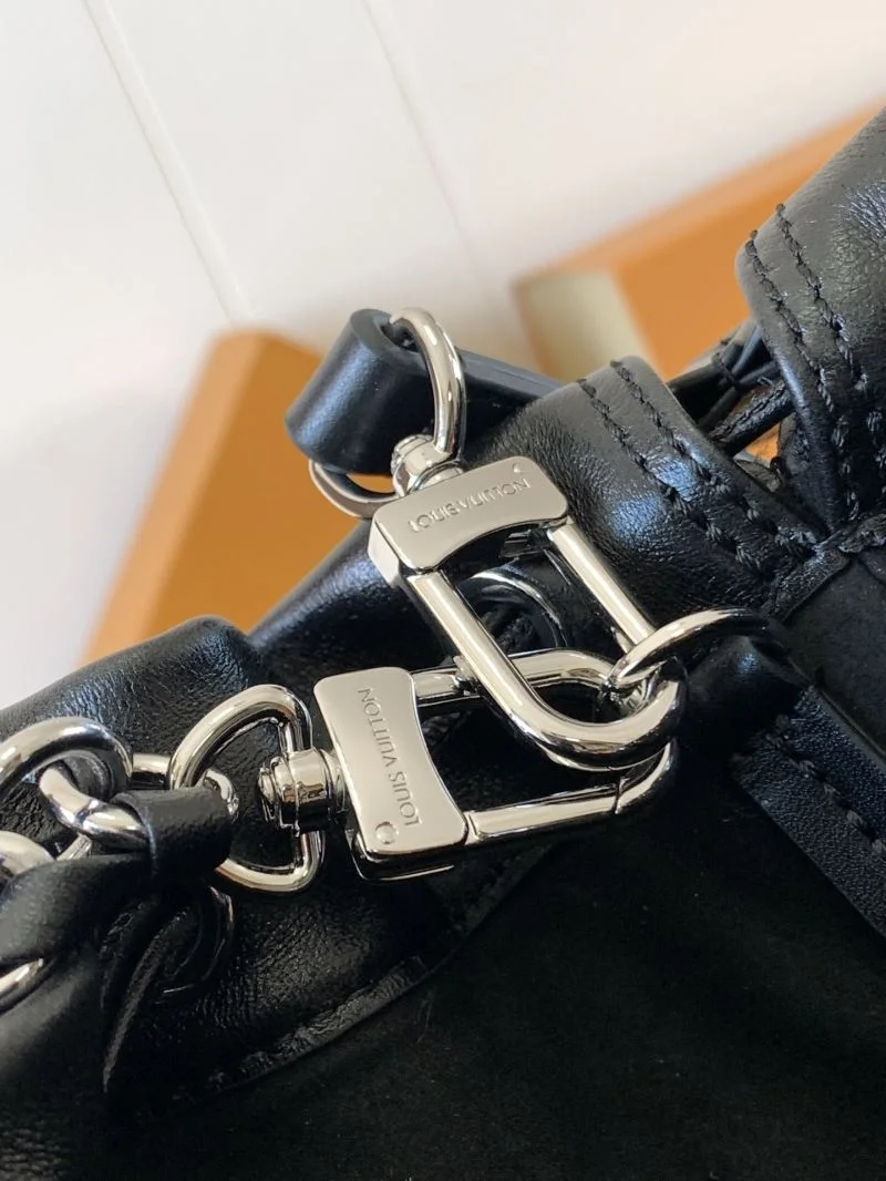 FlexibleFit Louis Vuitton Bucket Bags 42996