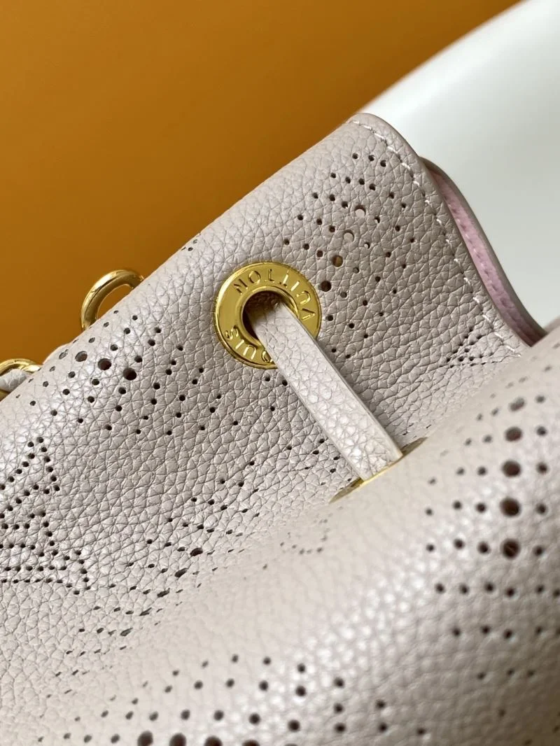 Louis Vuitton Bucket Bags UrbanChic 42994