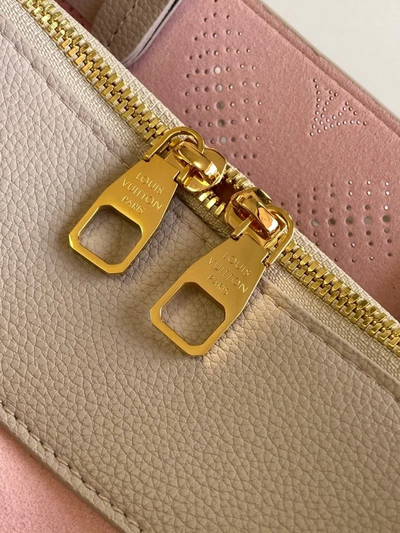 Louis Vuitton Bucket Bags UrbanChic 42994