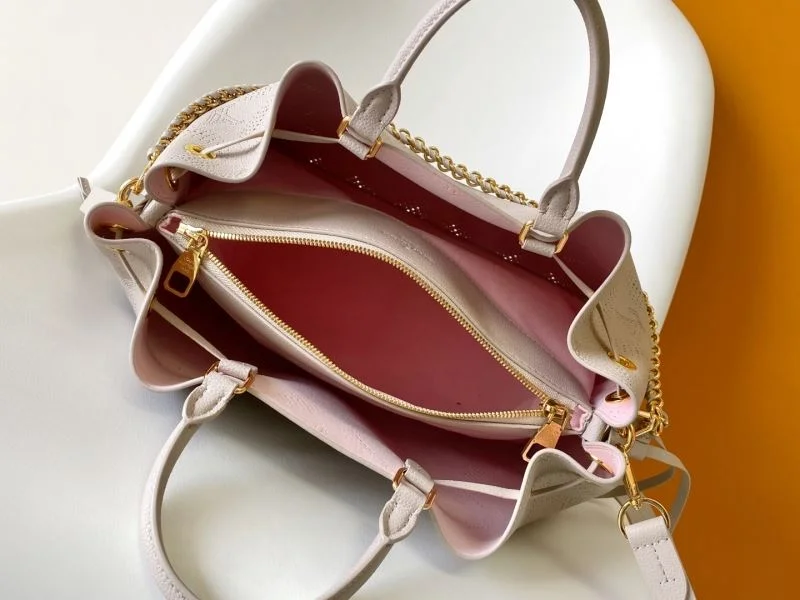 Louis Vuitton Bucket Bags UrbanChic 42994
