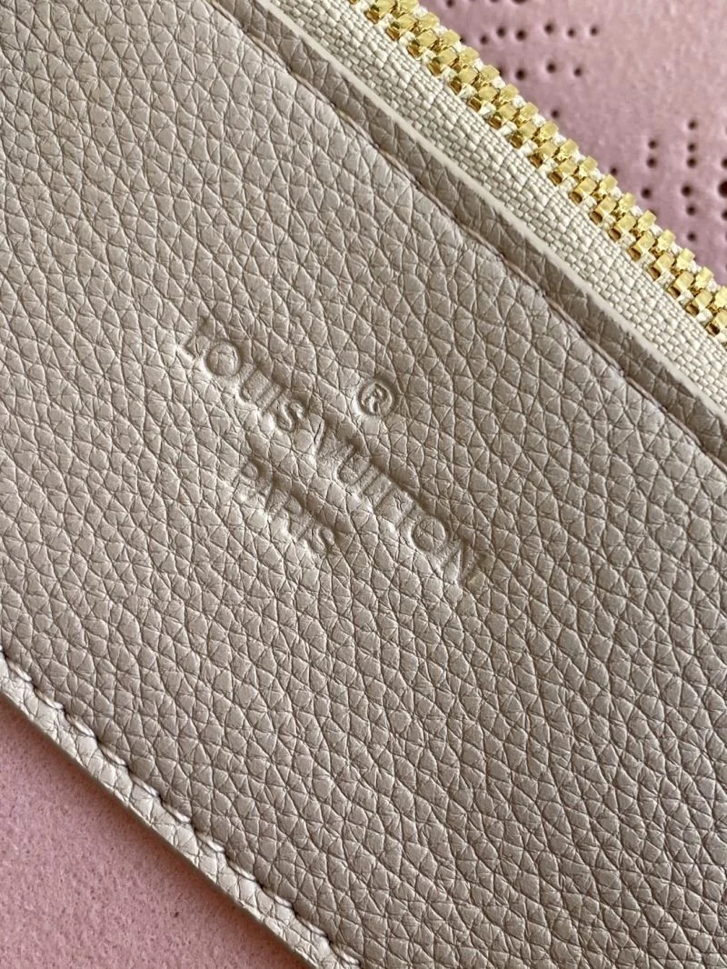 Louis Vuitton Bucket Bags UrbanChic 42994