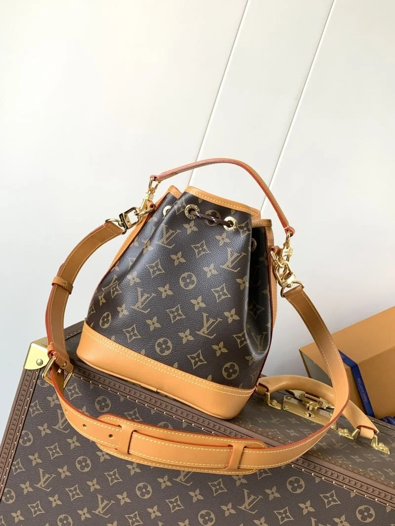 Louis Vuitton Bucket Bags QuickDry 42991