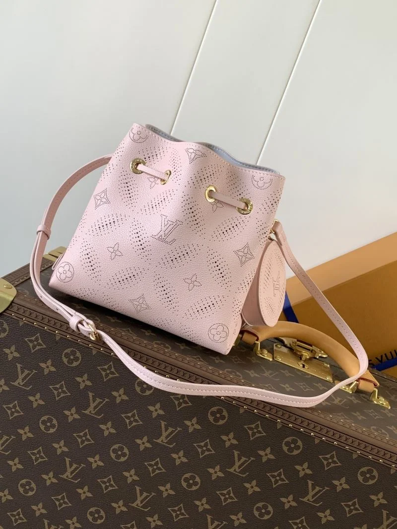 Louis Vuitton Bucket Bags Unisex 42992