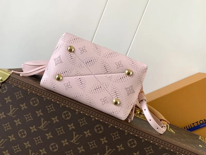 Louis Vuitton Bucket Bags Unisex 42992