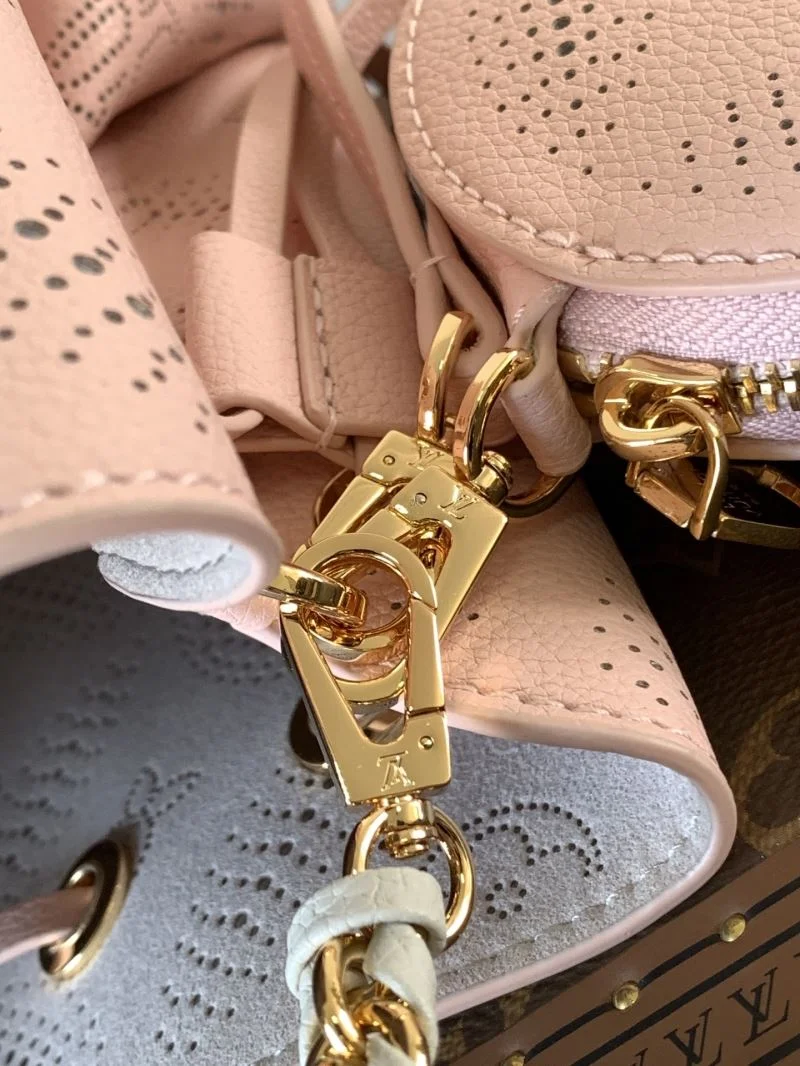 Louis Vuitton Bucket Bags Unisex 42992