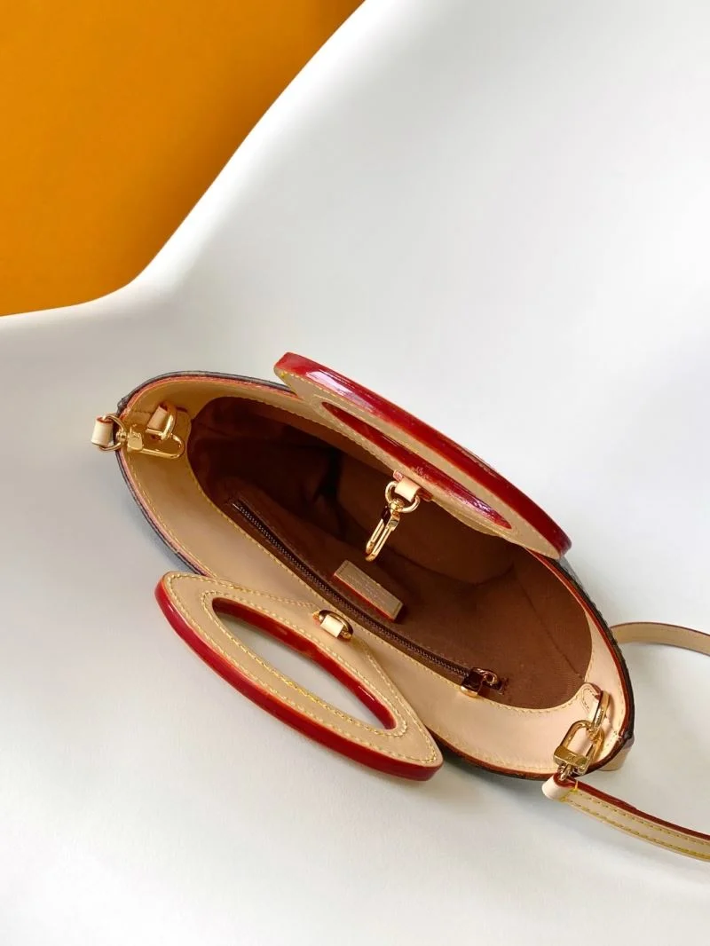 Louis Vuitton Bucket Bags Minimalist 42987
