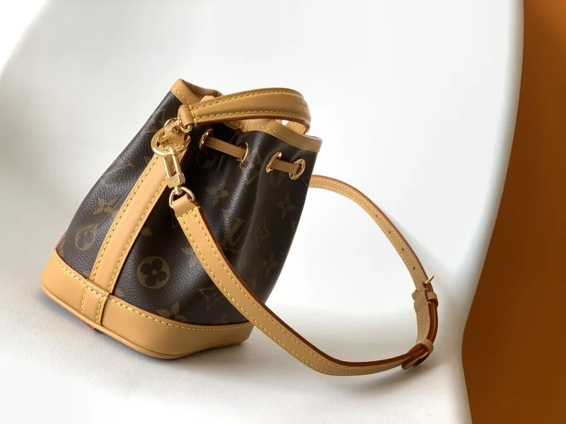 Louis Vuitton Bucket Bags OnTrend 42986