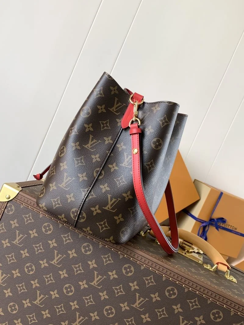 Cozy Louis Vuitton Bucket Bags 42984