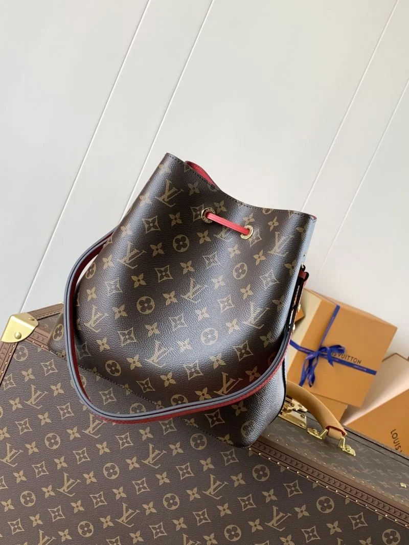 Cozy Louis Vuitton Bucket Bags 42984