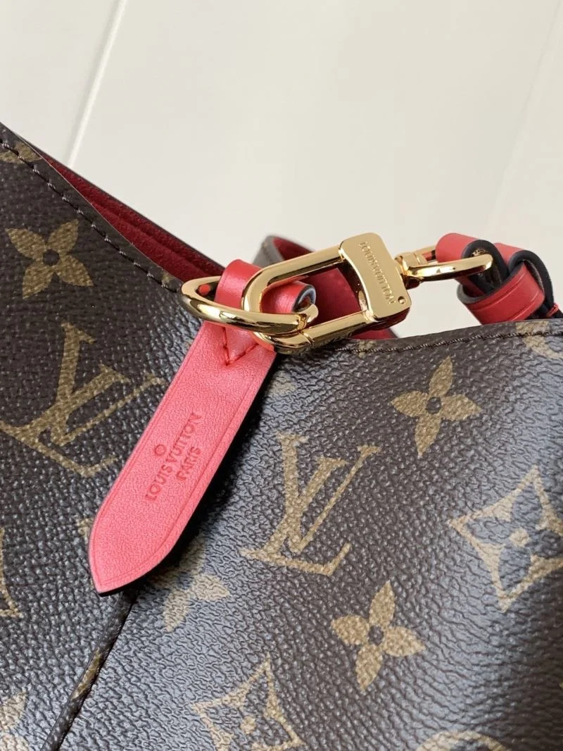 Cozy Louis Vuitton Bucket Bags 42984