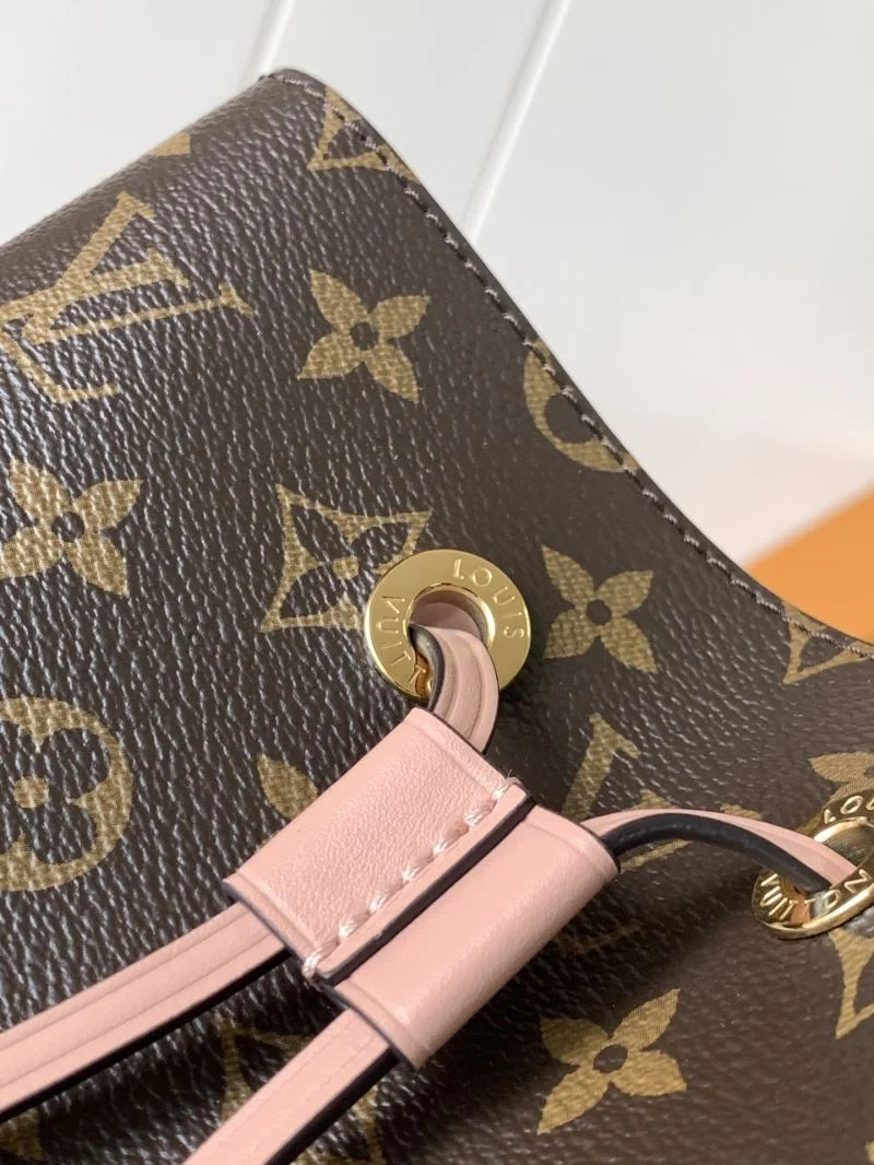 ZeroBulk Louis Vuitton Bucket Bags 43006