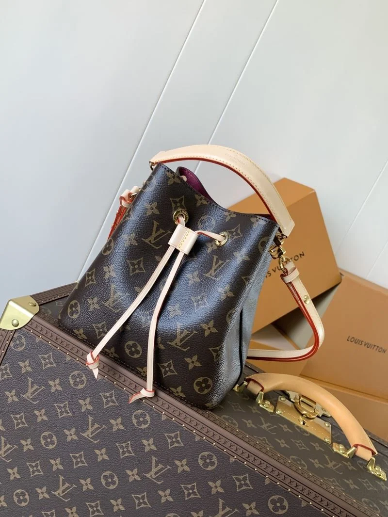 Louis Vuitton Bucket Bags AllSeason 42982