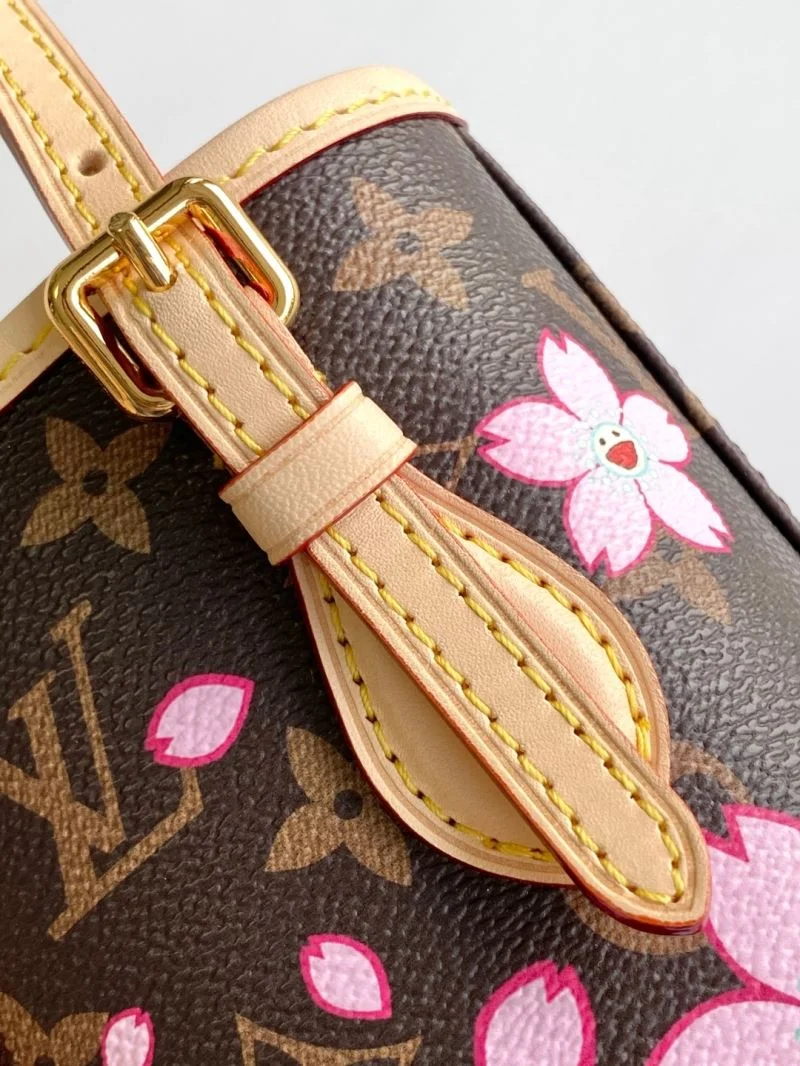 Bold Louis Vuitton Bucket Bags 42973