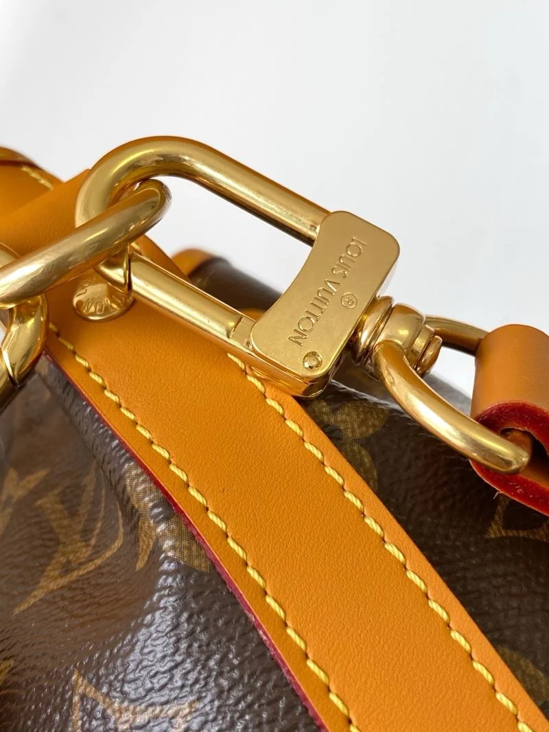 Effortless Louis Vuitton Bucket Bags 42981