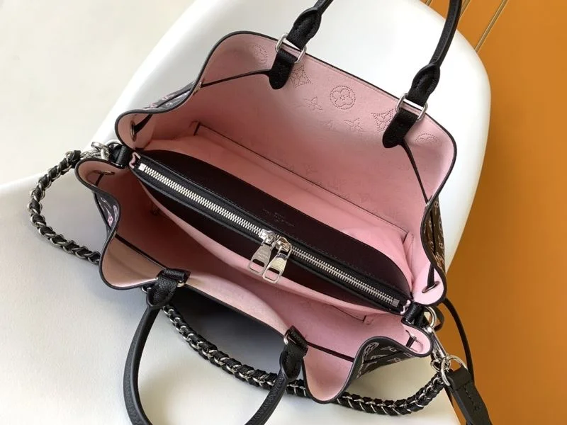 Louis Vuitton Bucket Bags Refined 41990