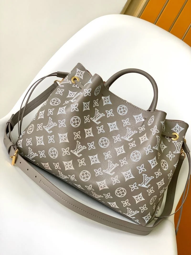 Breathable Louis Vuitton Bucket Bags 41982