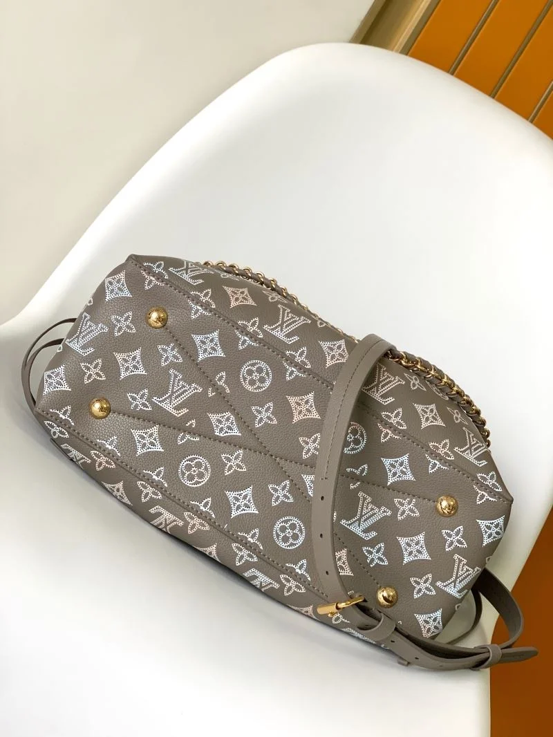 Breathable Louis Vuitton Bucket Bags 41982