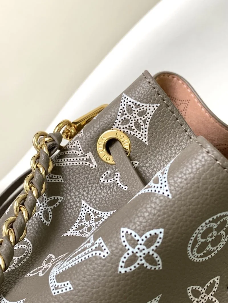 Breathable Louis Vuitton Bucket Bags 41982