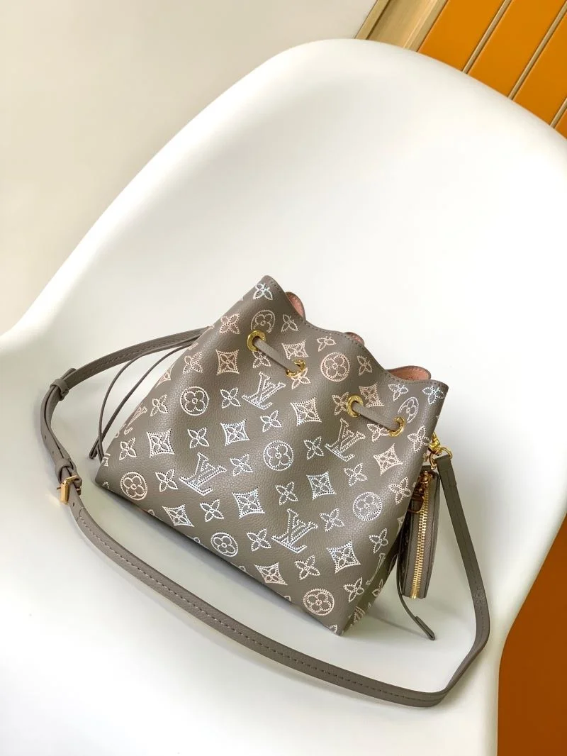 Louis Vuitton Bucket Bags Neat 41977