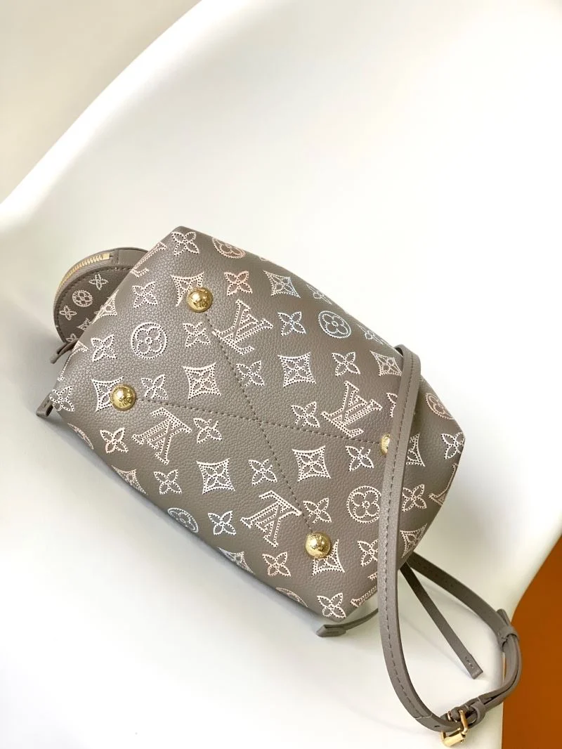 Louis Vuitton Bucket Bags Neat 41977