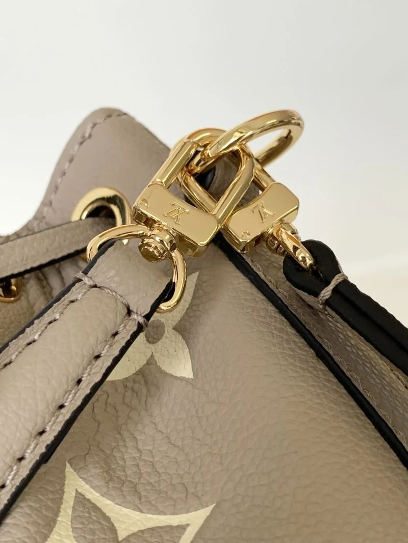 Affordable Louis Vuitton Bucket Bags 42017