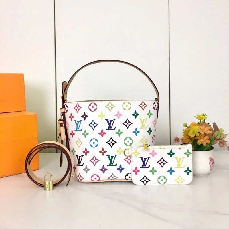 Minimalist Louis Vuitton Bucket Bags 87455