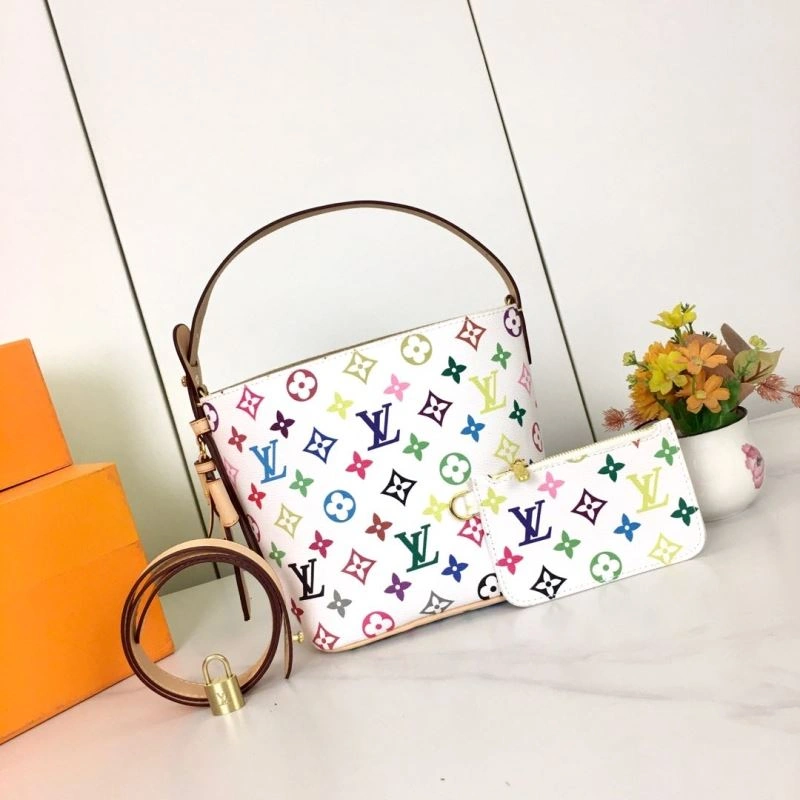 Minimalist Louis Vuitton Bucket Bags 87455
