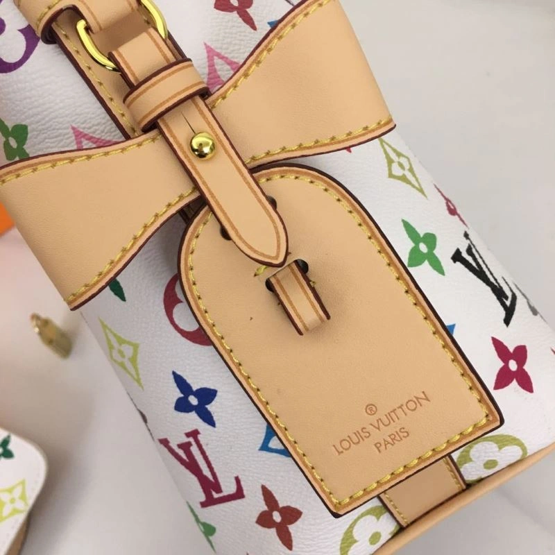 Minimalist Louis Vuitton Bucket Bags 87455
