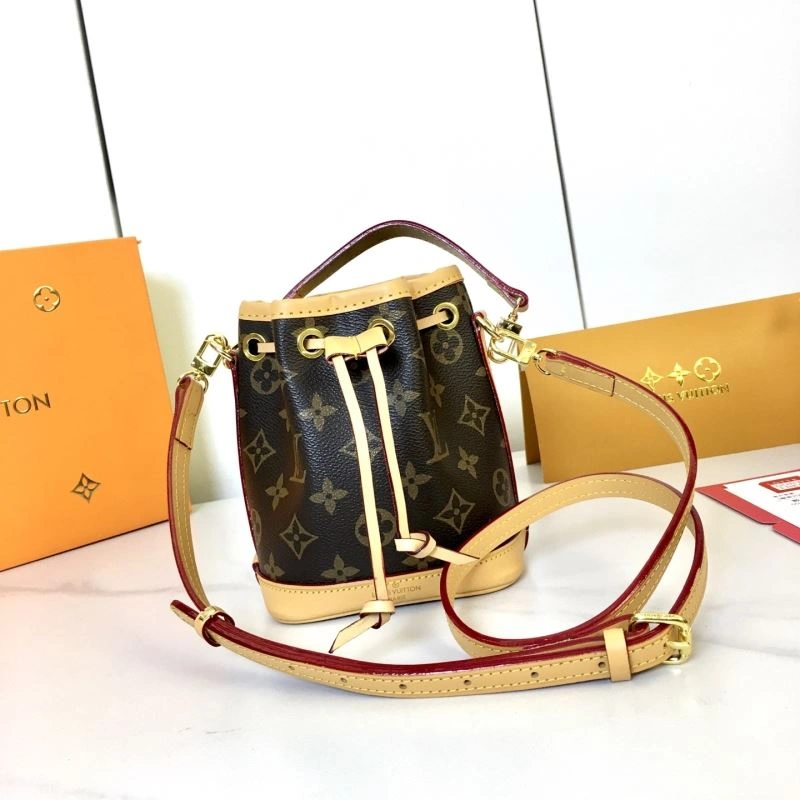 Louis Vuitton Bucket Bags Attractive 87447