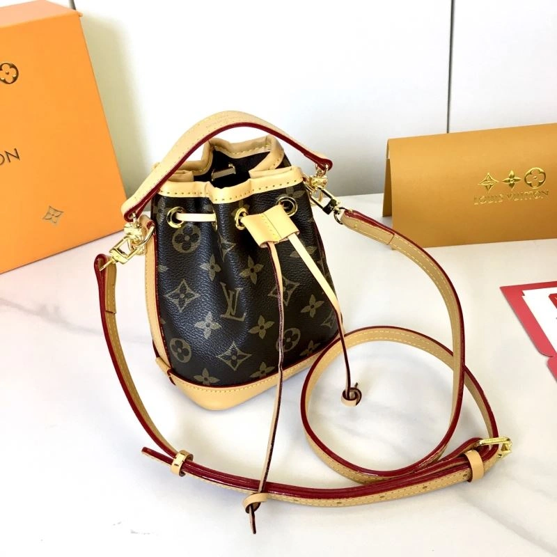 Louis Vuitton Bucket Bags Attractive 87447
