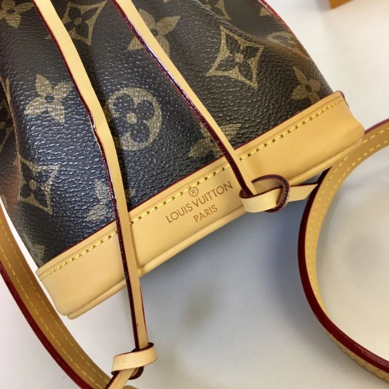 Louis Vuitton Bucket Bags Attractive 87447
