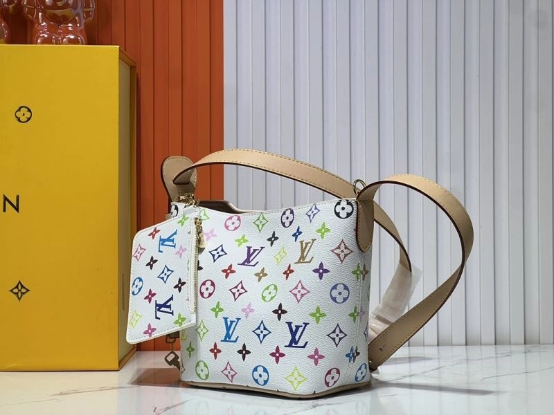 Popular Louis Vuitton Bucket Bags 80284