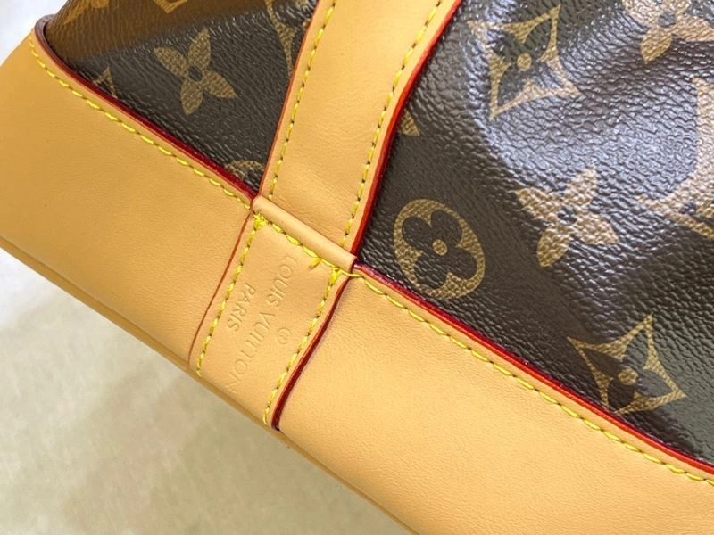 Louis Vuitton Bucket Bags Classic 80260