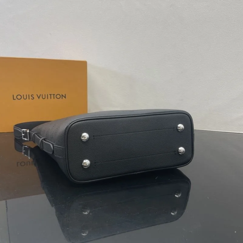 Breathable Louis Vuitton Bucket Bags 41805