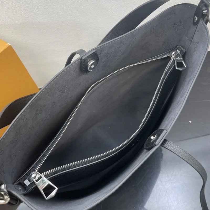 Breathable Louis Vuitton Bucket Bags 41805