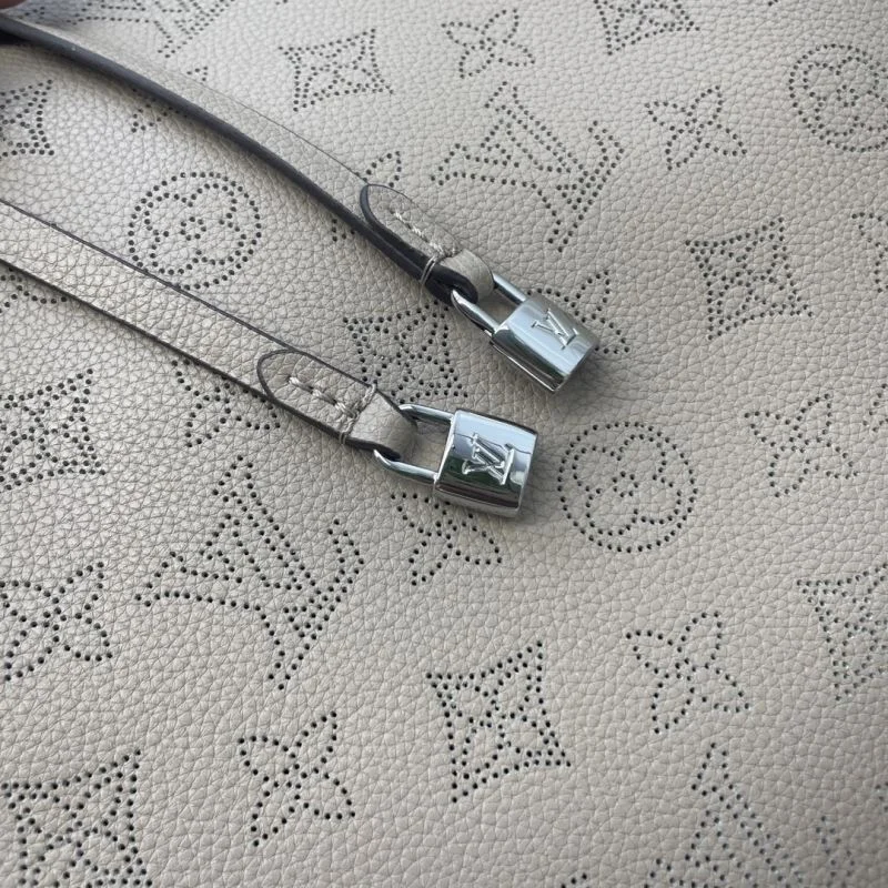 Louis Vuitton Bucket Bags Cozy 41804
