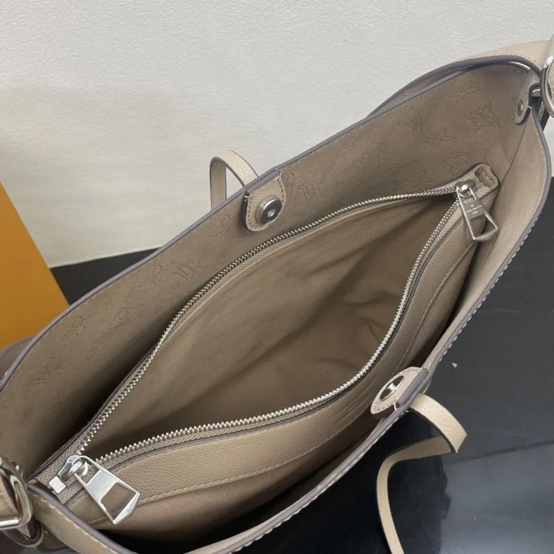 Louis Vuitton Bucket Bags Cozy 41804
