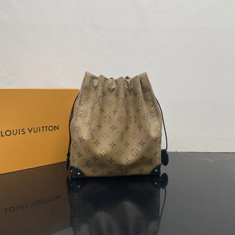 Louis Vuitton Bucket Bags Durable 41803