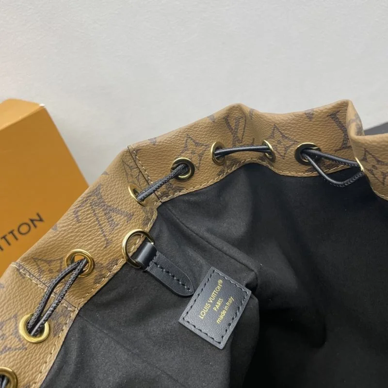Louis Vuitton Bucket Bags Durable 41803