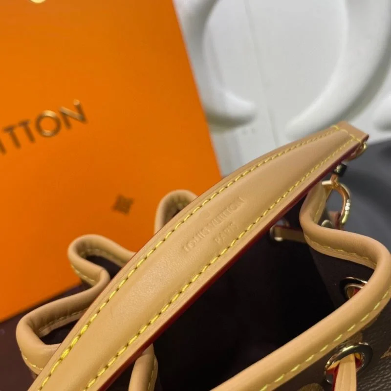 Cozy Louis Vuitton Bucket Bags 41807