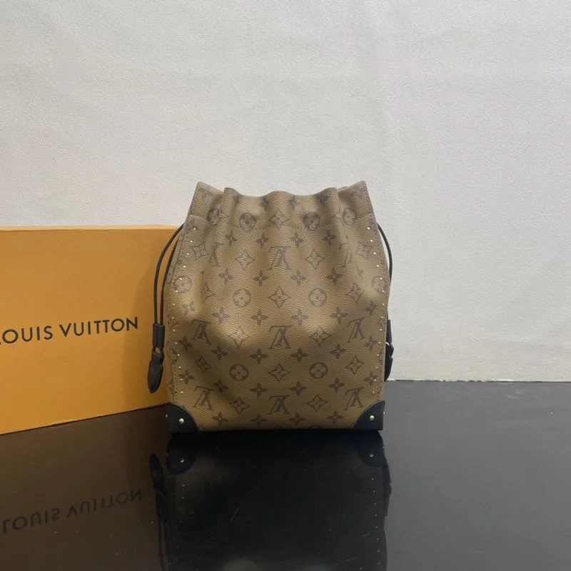 ModernLook Louis Vuitton Bucket Bags 41802
