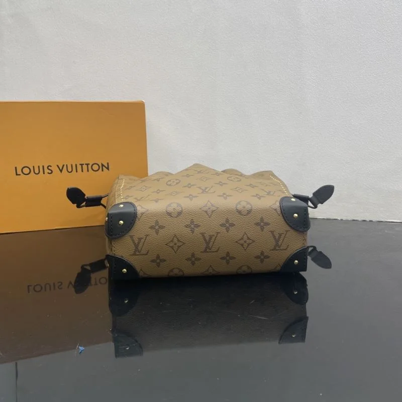ModernLook Louis Vuitton Bucket Bags 41802