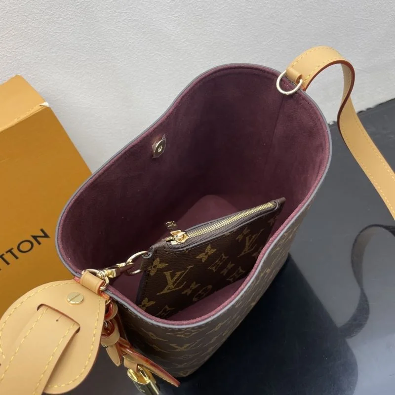 Affordable Louis Vuitton Bucket Bags 41640