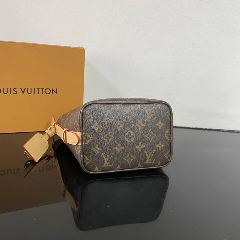 Breathable Louis Vuitton Bucket Bags 41638