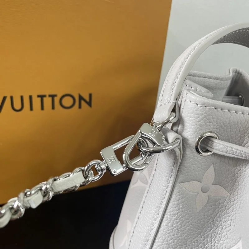 HighPerformance Louis Vuitton Bucket Bags 41648