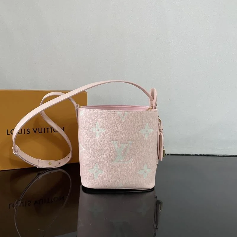 Louis Vuitton Bucket Bags Chic 41677
