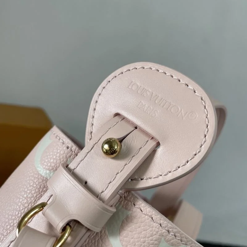 Louis Vuitton Bucket Bags Chic 41677
