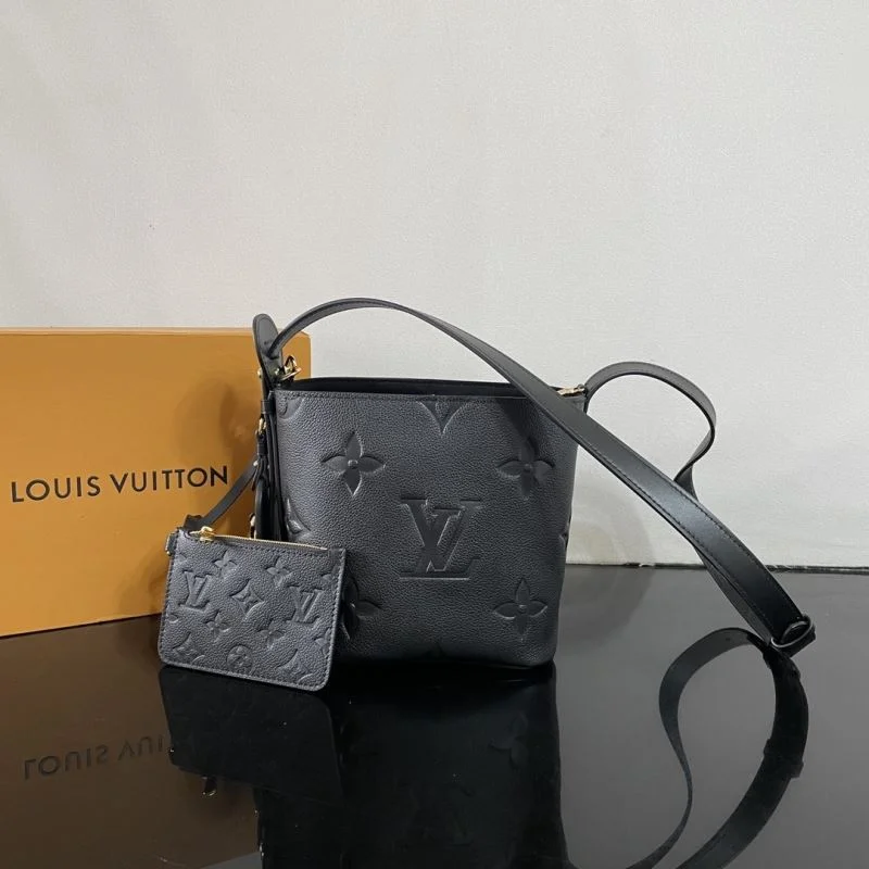 Louis Vuitton Bucket Bags TechFriendly 41646